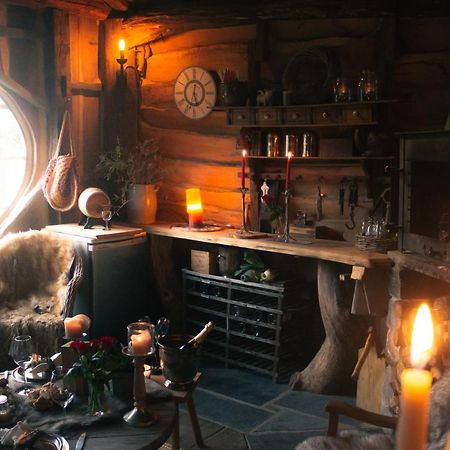 Le Hangar Des Voyageurs Petit-Halleux ภายนอก รูปภาพ